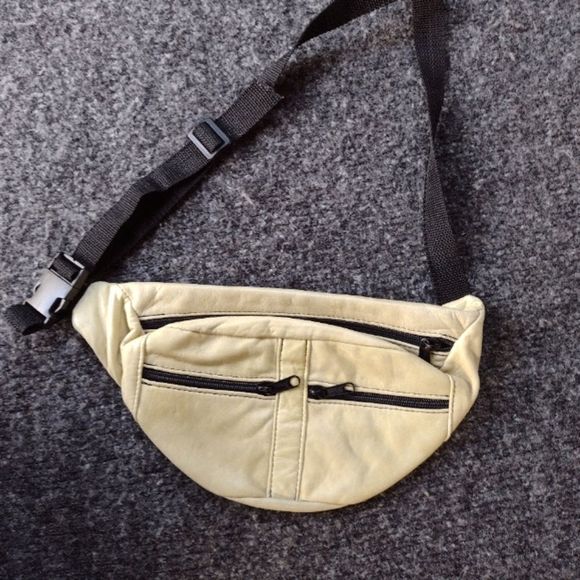 Fanny Bag - Picture 1 of 4